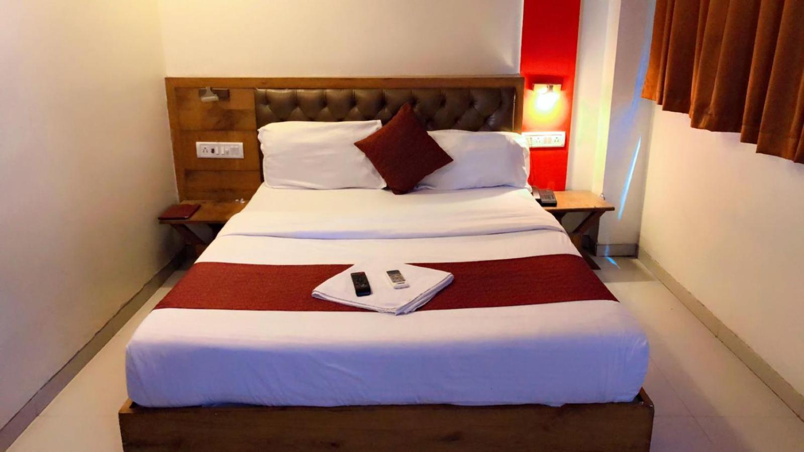 Grandeur By Avion Palace Near T2 International Airport Bombaj Zewnętrze zdjęcie